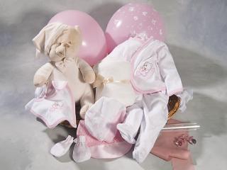 Cestas para bebés y recién nacidos. Regala cestas para bebés y recién nacidos en nuestra tienda online, la forma más cómoda de comprar.