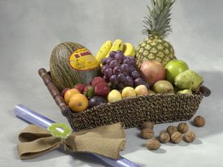 Cestas de frutas más de 65 €