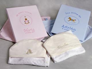 Cestas personalizadas para bebés y recién nacidos. Compra online cestas personalizadas para recien nacidos y bebés.