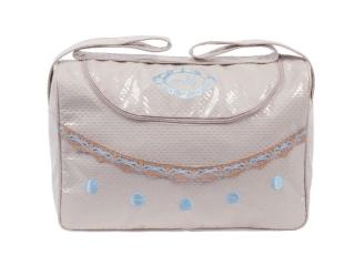 Colección de complementos canastilla para bebé: neceser, funda y saco silla, sombrilla, bolso coche