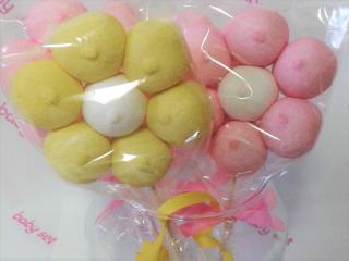 creaciones con chuches ideales para bautizo, comunión